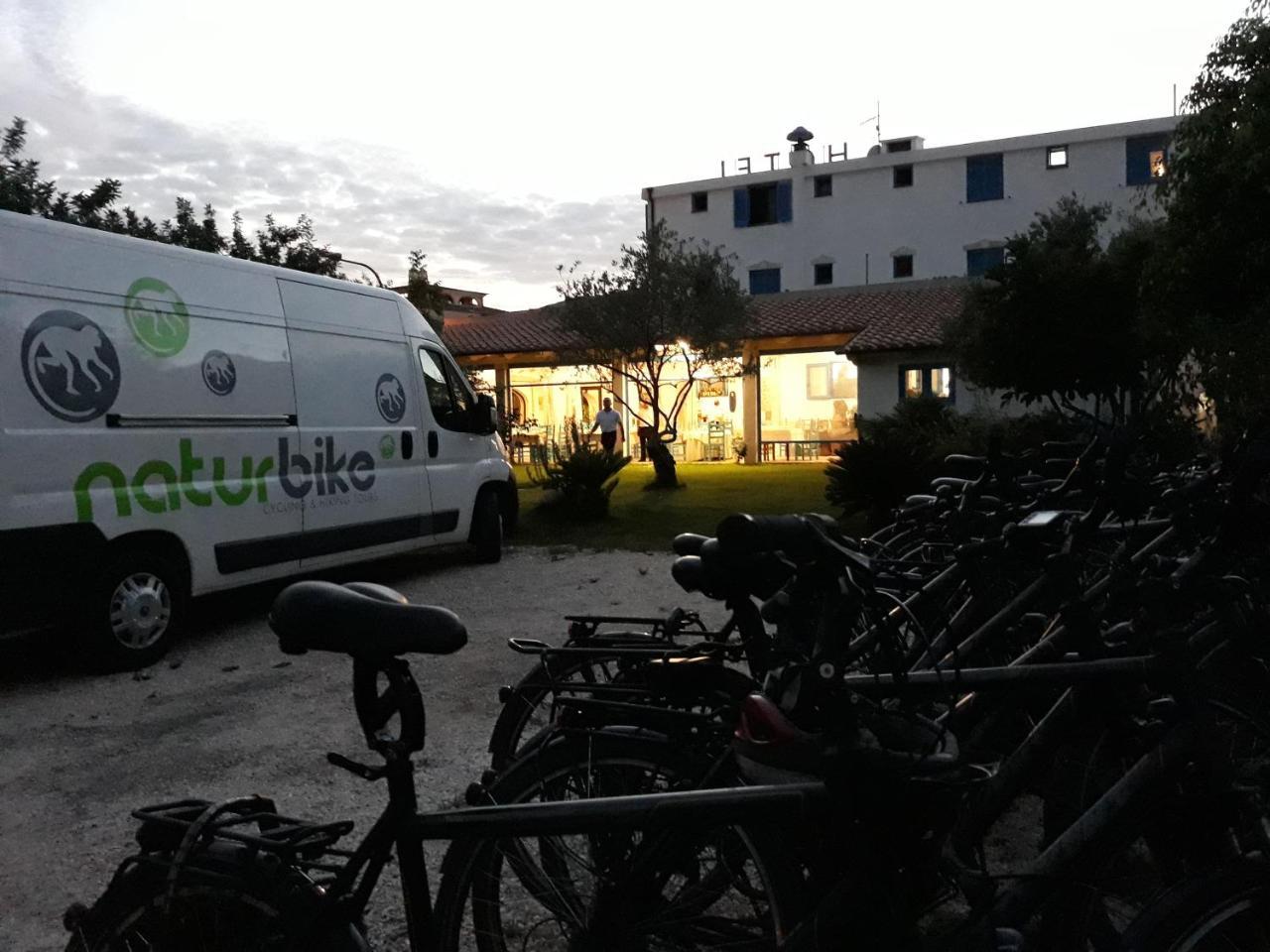 Hotel S'Ortale Con Parcheggio Interno E Ristorante All'Aperto Orosei Eksteriør bilde